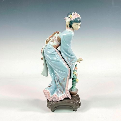 MAYUMI 1001449 - LLADRO PORCELAIN