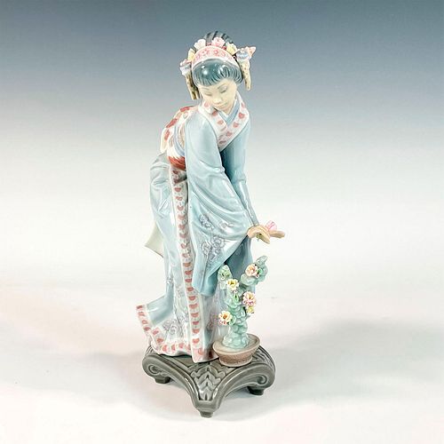 MAYUMI 1001449 - LLADRO PORCELAIN