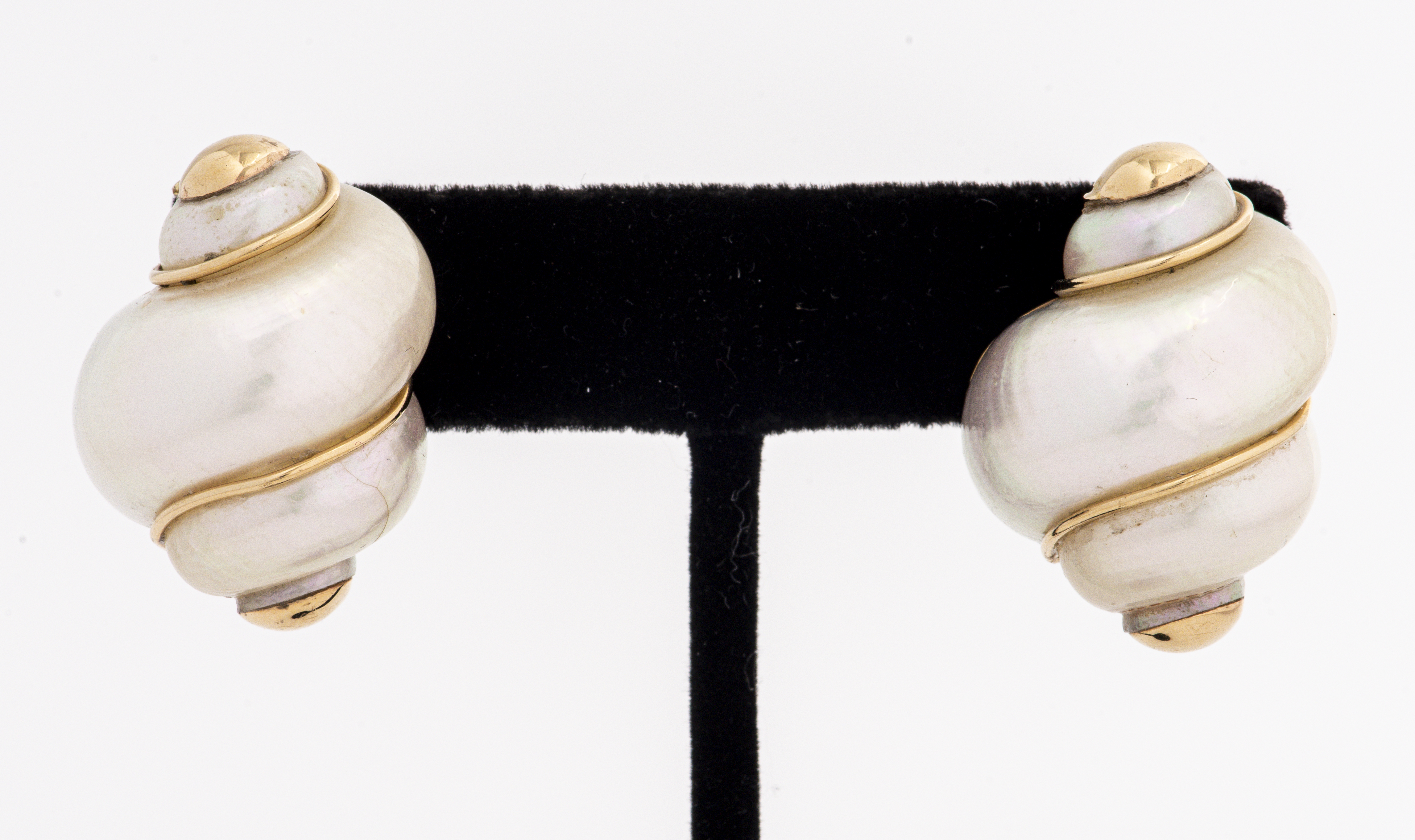 MAZ 14K YELLOW GOLD NAUTILUS