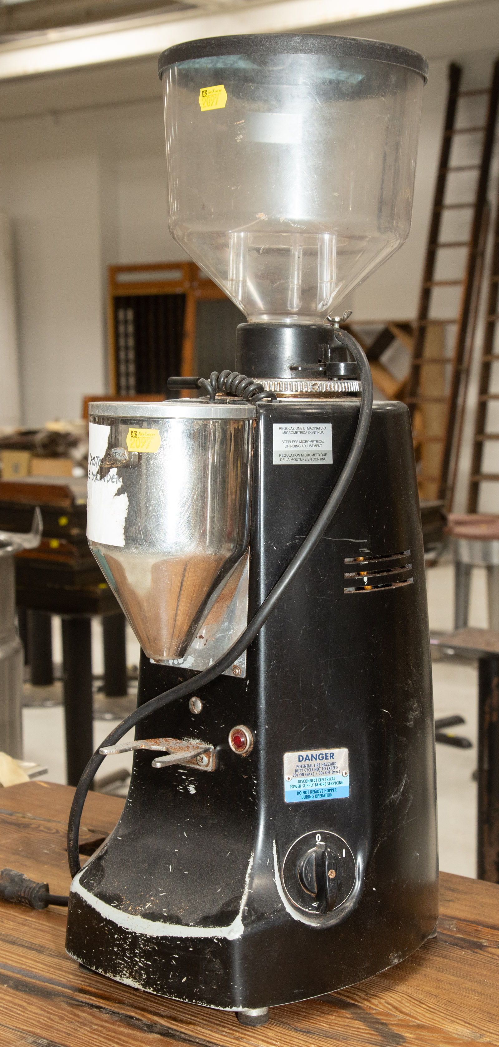 MAZZER BLACK COFFEE GRINDER 28