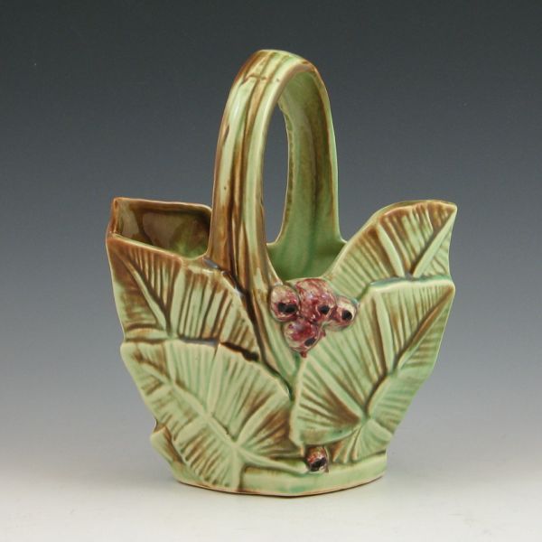 McCoy berries and leaves basket.