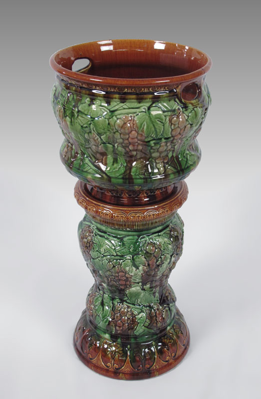MCCOY GRAPE VINE JARDINIERE AND