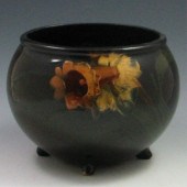 McCoy Loy-Nel-Art Jardiniere u