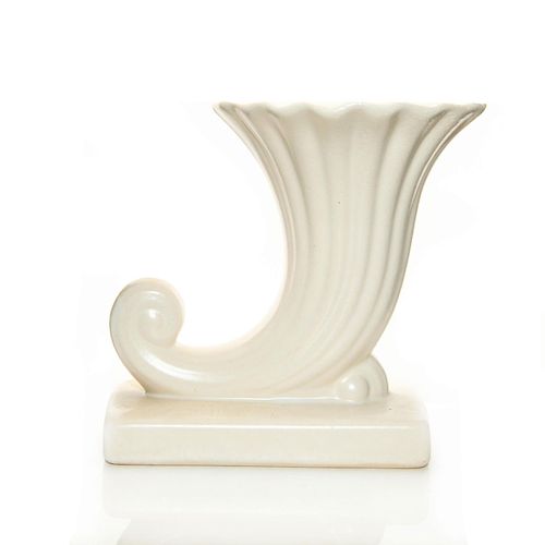 MCCOY POTTERY MANTEL CORNUCOPIA