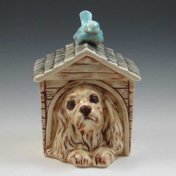 McCoy Spaniel In Doghouse Cookie