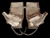 MCKENZIE MITTS HANDCUFFS.McKen