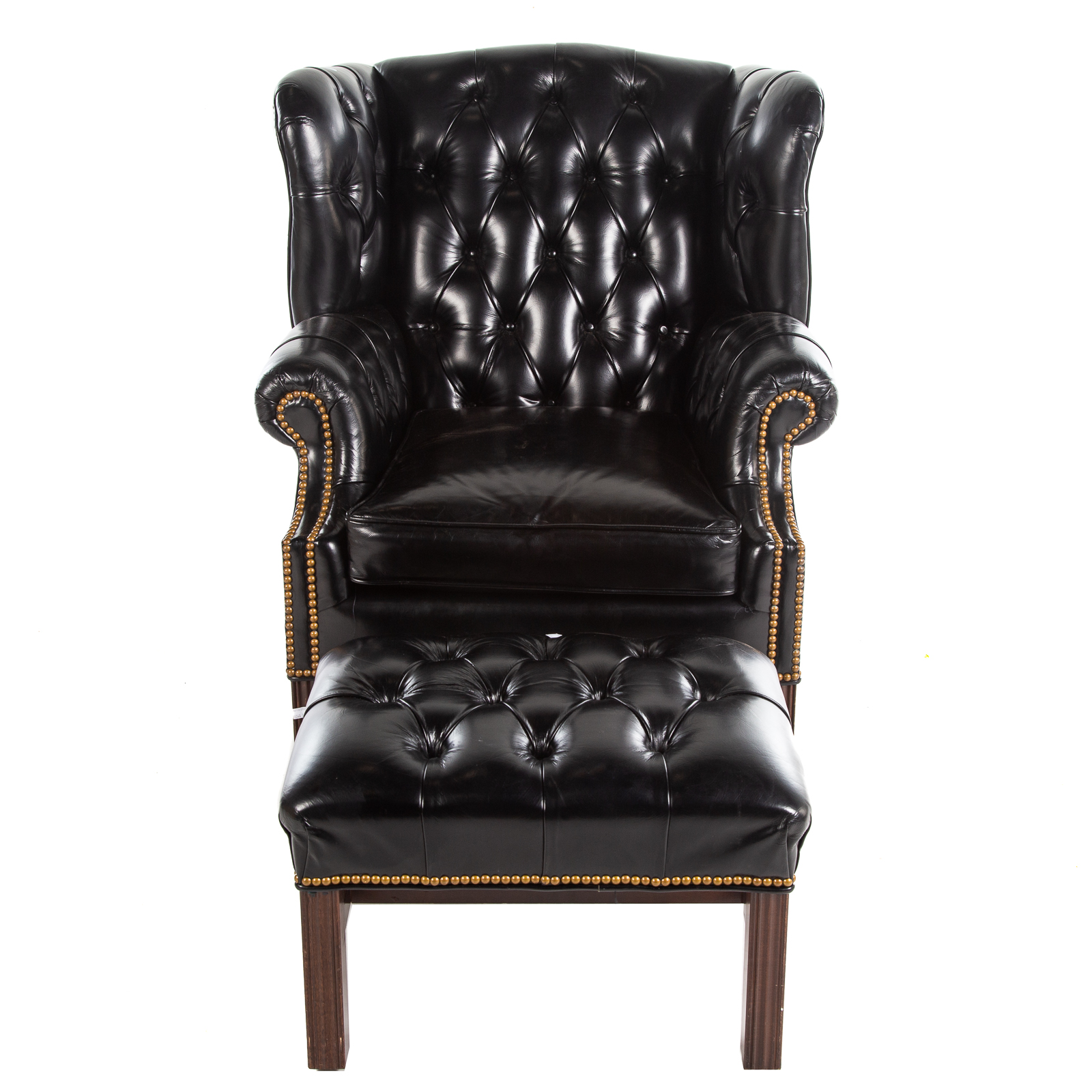 MCKINLEY LEATHER TUFTED WING