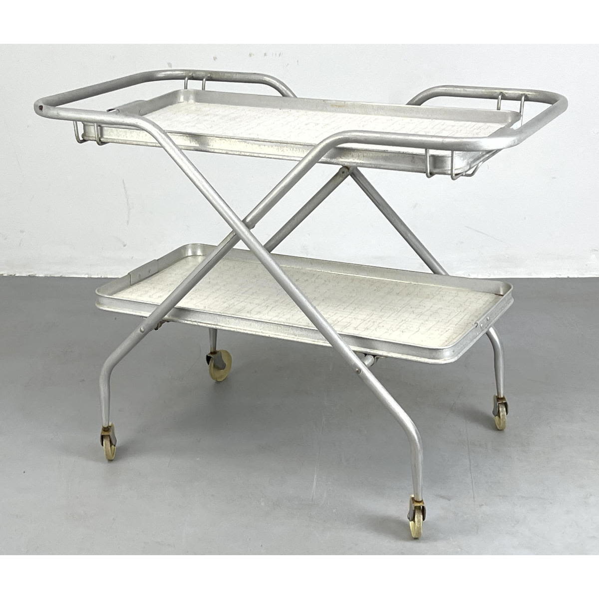 MCM Aluminum Rolling Serving