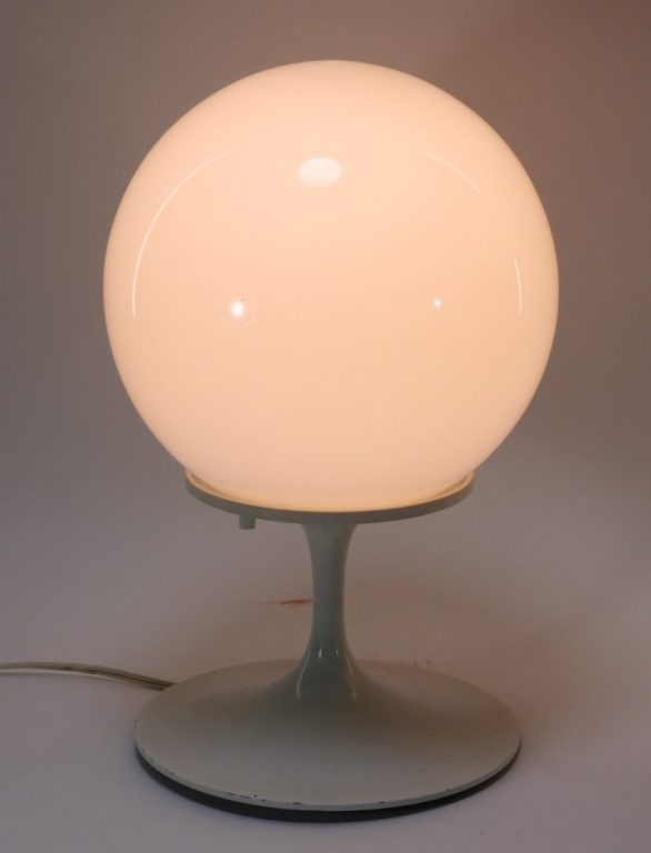 MCM BILL CURRY STEMLITE GLASS GLOBE