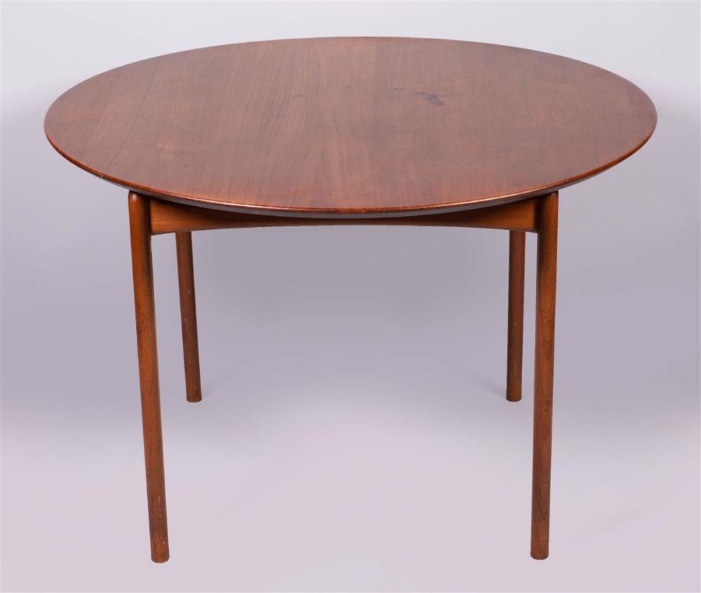 MCM FRANCE AND DAVERKOSEN TEAK