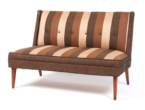 MCM TUFTED SETTEEMCM TUFTED