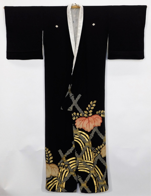 MEIJI PERIOD BLACK AND GOLD