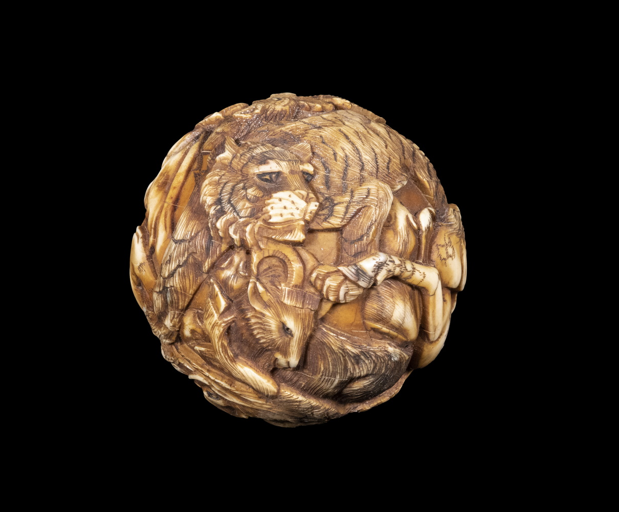 MEIJI PERIOD JAPANESE IVORY