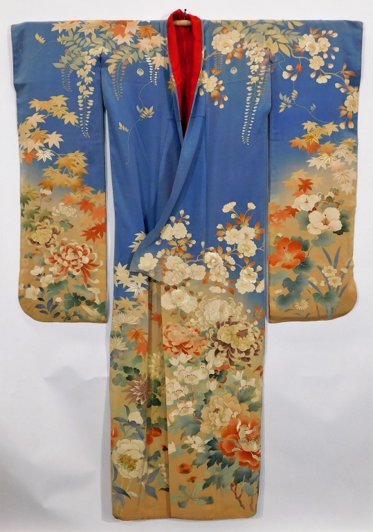 MEIJI PERIOD YUZEN HAND PAINTED