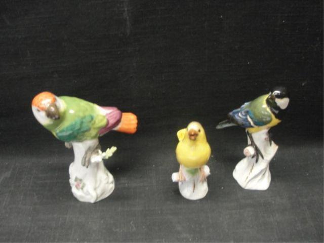 MEISSEN. 3 Porcelain Birds. Ranging