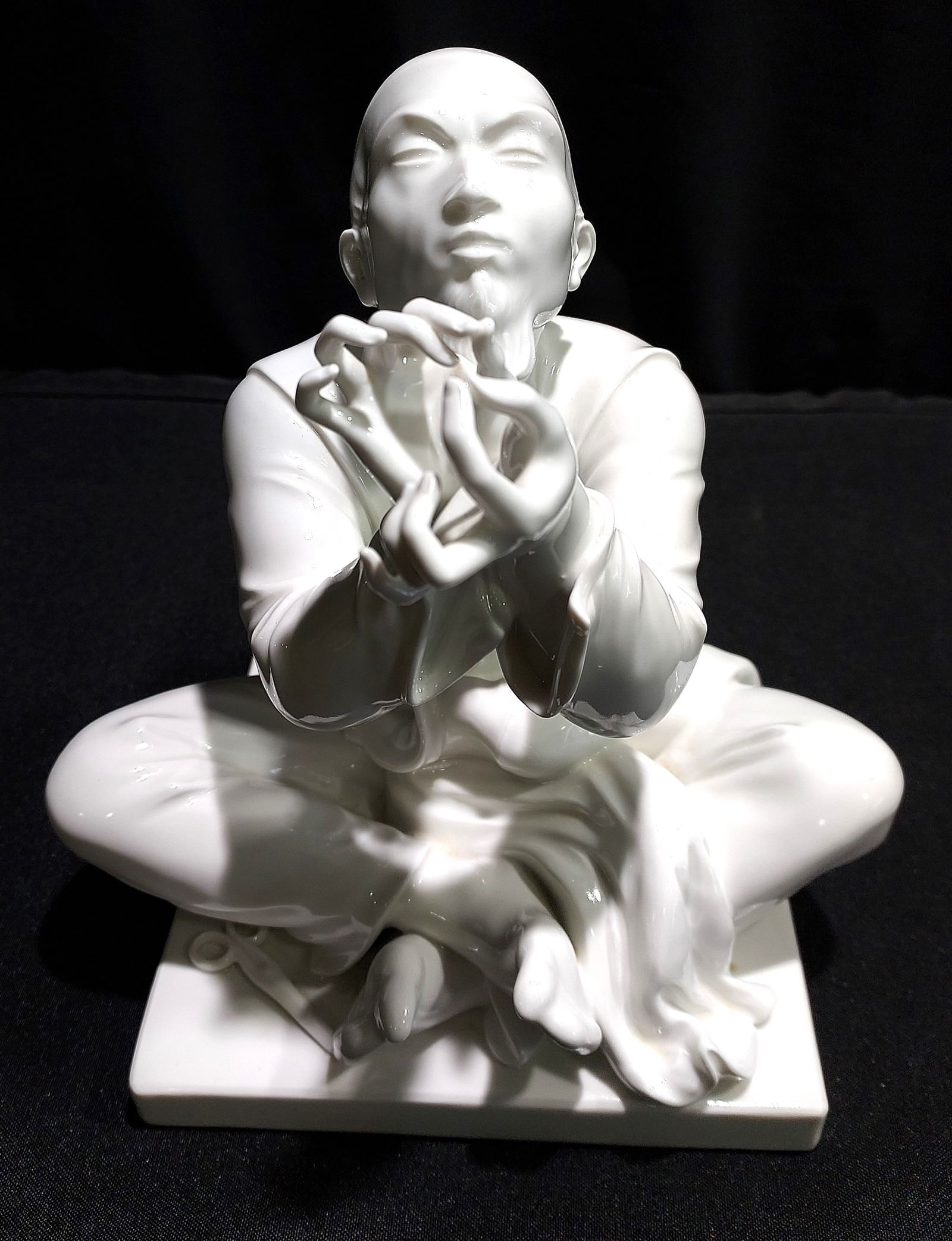 MEISSEN BLANC DE CHINE FIGURE