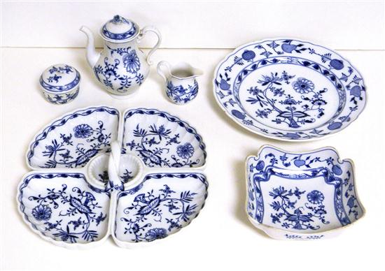 Meissen ''Blue Onion'' coffee
