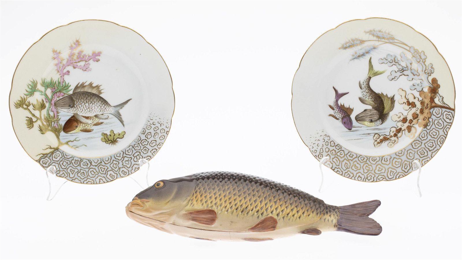 MEISSEN CARP-FORM BOX & PAIR OF