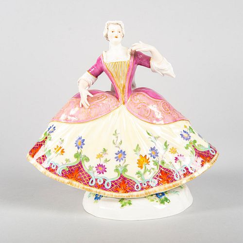 MEISSEN CRINOLINE FIGURINE, MARIA