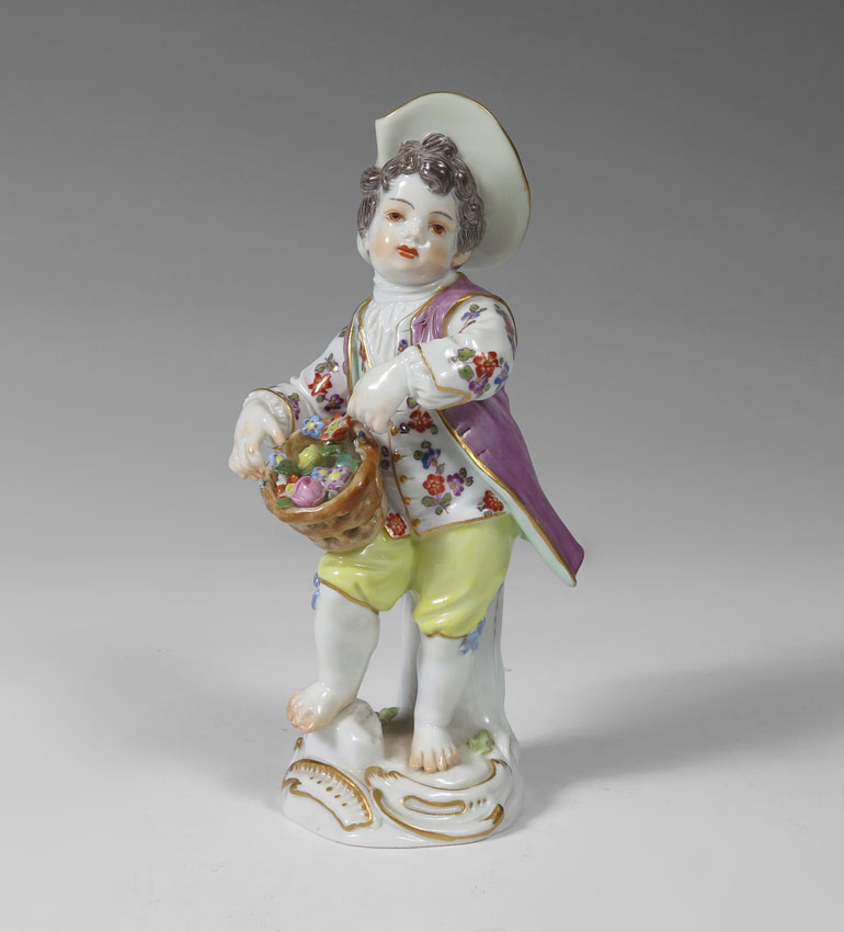 MEISSEN GERMAN PORCELAIN FIGURE: