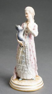 MEISSEN LACE FIGURINE OF 'LADY