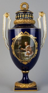 MEISSEN PICTORIAL POTPOURRI UR
