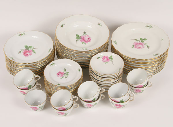 Meissen porcelain dinnerware set