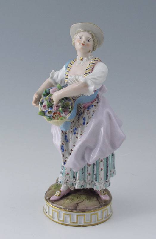 MEISSEN PORCELAIN FIGURINE FLOWER