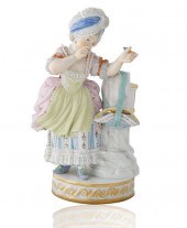 MEISSEN PORCELAIN FIGURINE OF