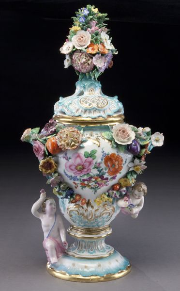 Meissen porcelain lidded vase