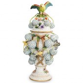 MEISSEN PORCELAIN SCHNEEBALLEN