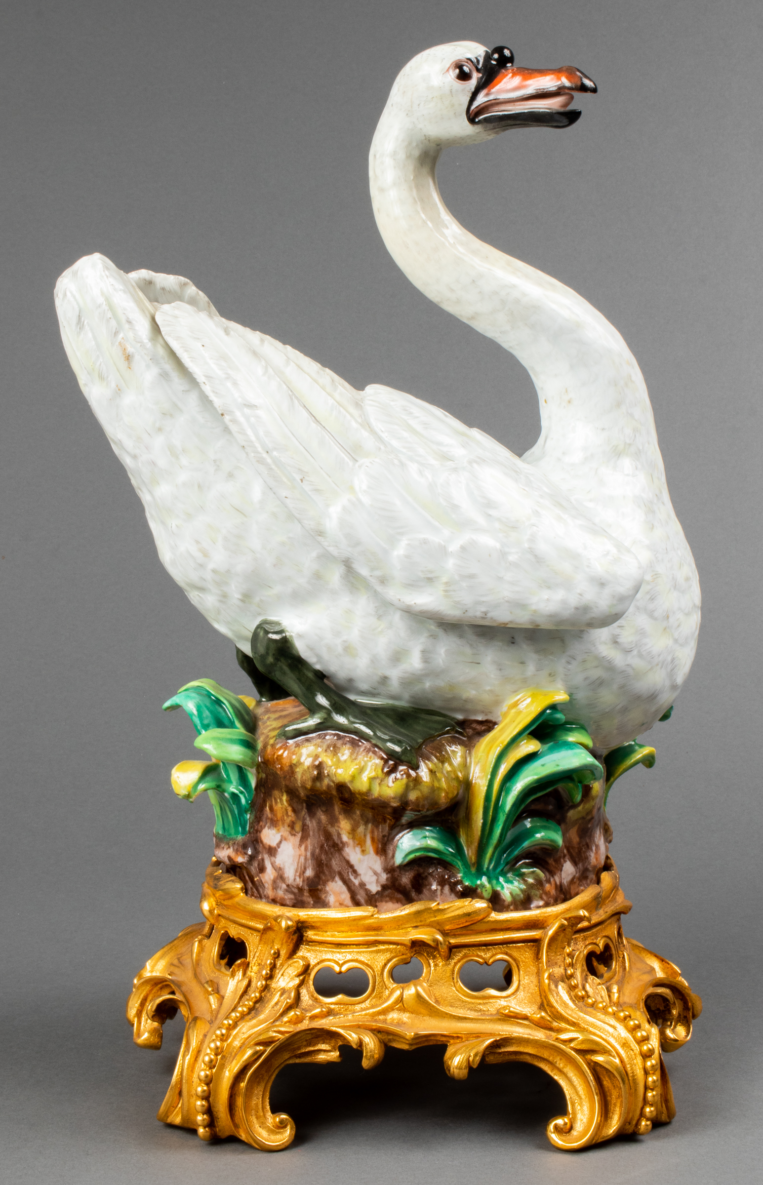 MEISSEN PORCELAIN SWAN ON GILT