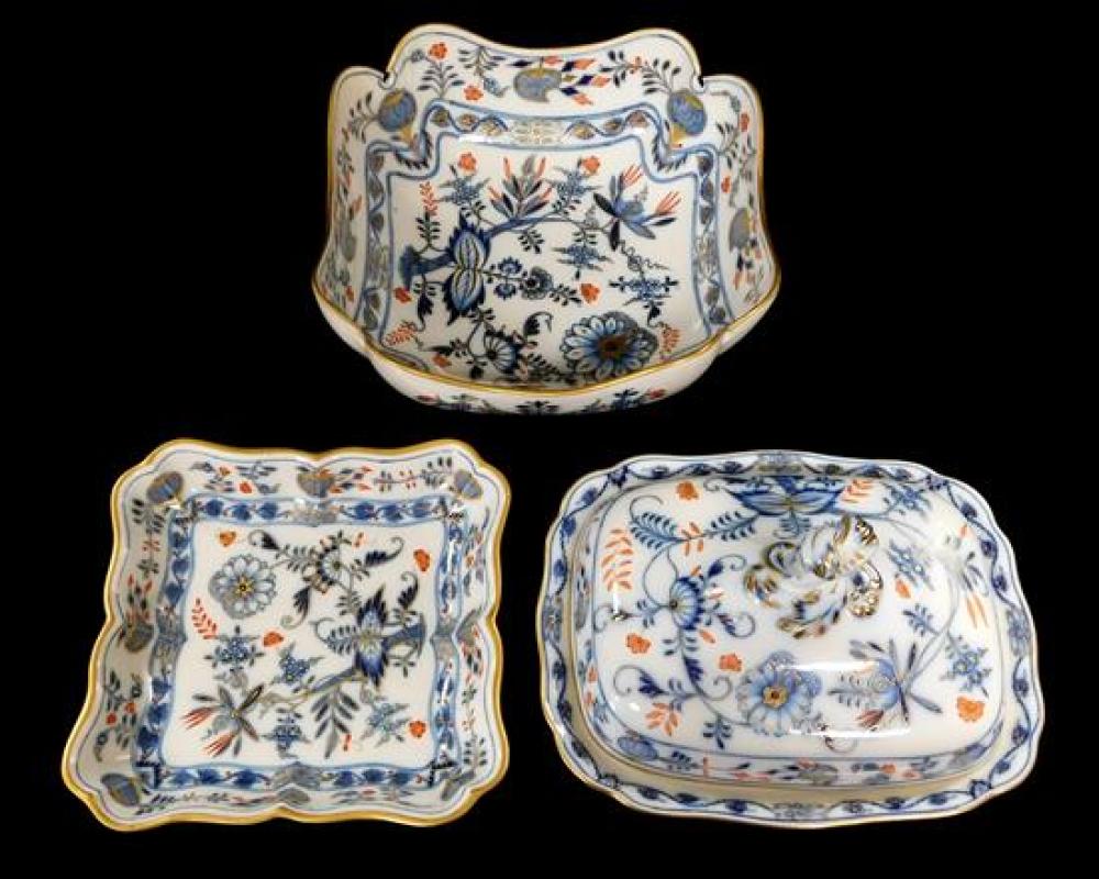 MEISSEN RICH BLUE ONION SERVING