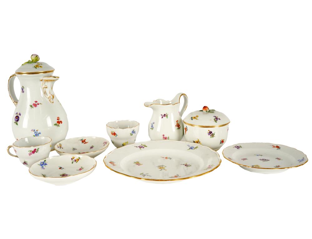 MEISSEN SCATTERED FLOWERS PORCELAIN