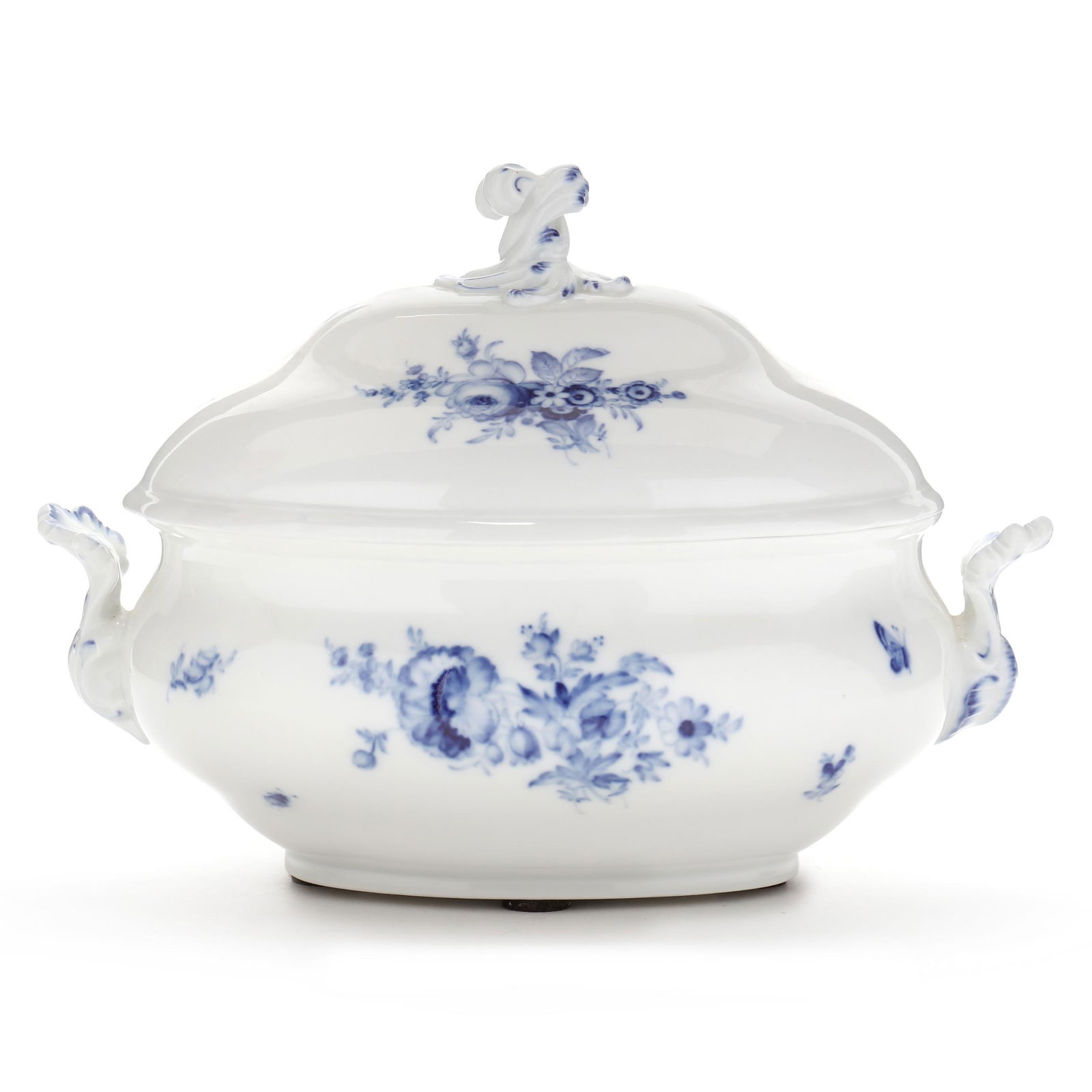 MEISSEN STYLE COVERED SOUP
