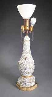 MEISSEN STYLE 'SCHNEEBALLEN' C