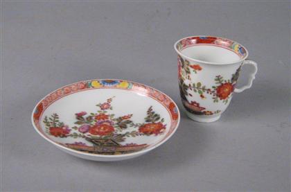 Meissen 'Tischchen' pattern cup and