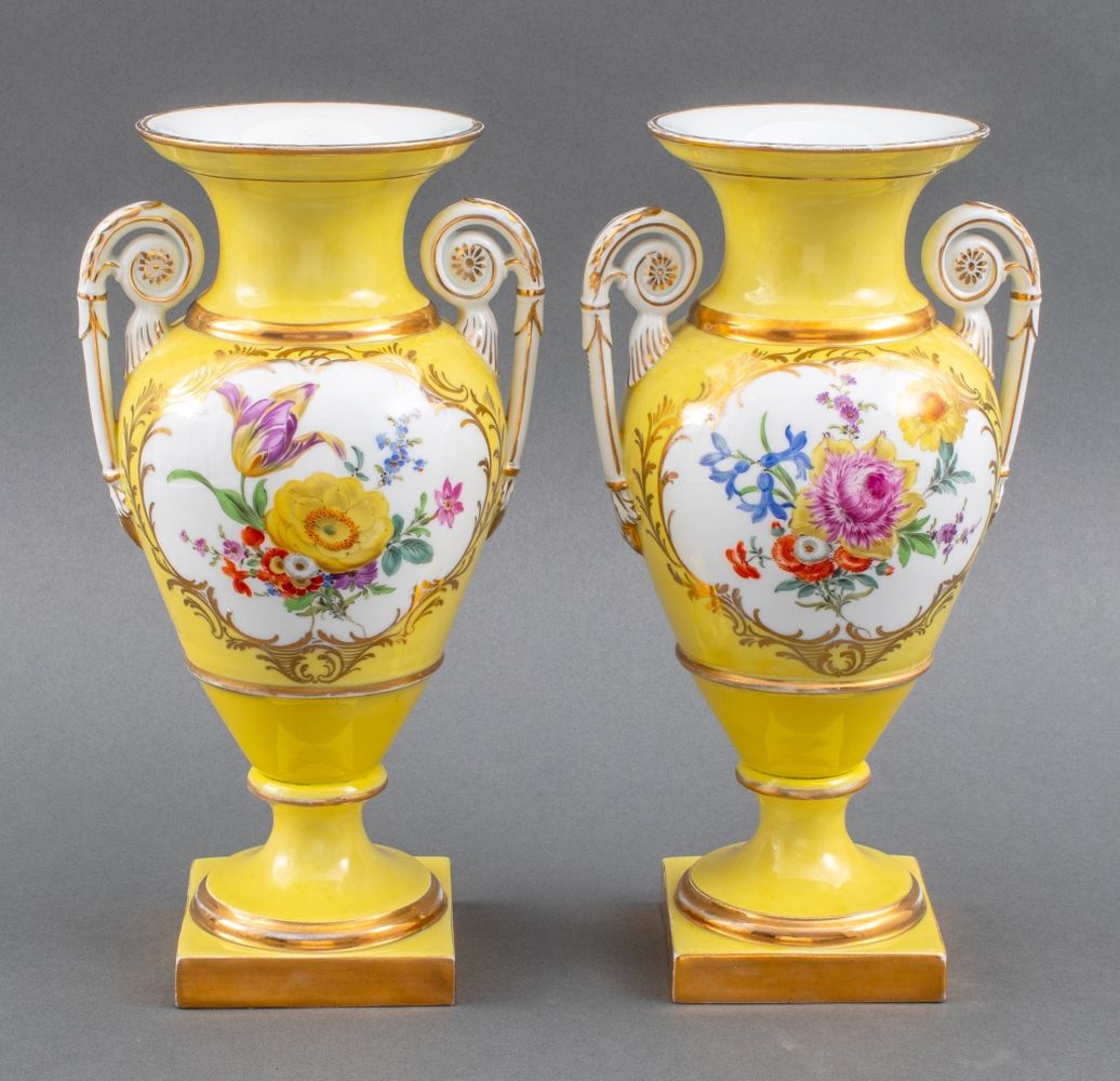 MEISSEN YELLOW GLAZED PORCELAIN URN
