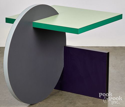 MEMPHIS MILANO POST-MODERN END