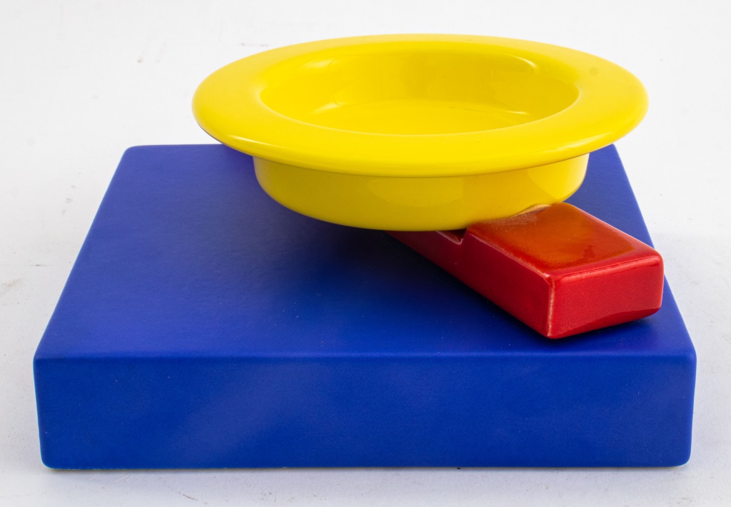 MEMPHIS MILANO POSTMODERN "SQUASH
