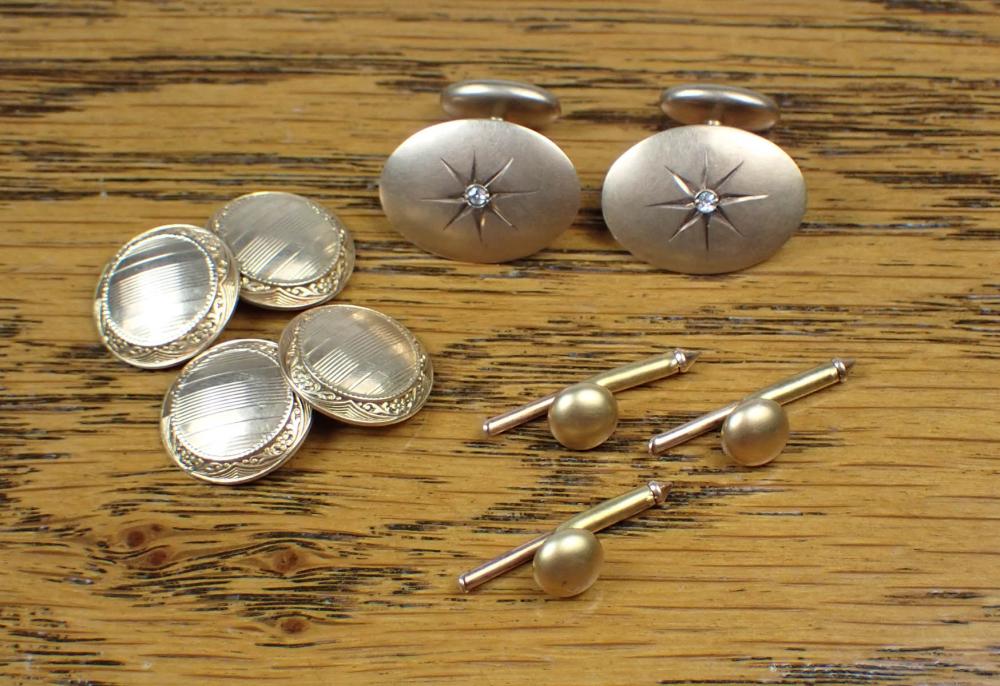 MEN'S CUFFLINK AND SHIRT STUD