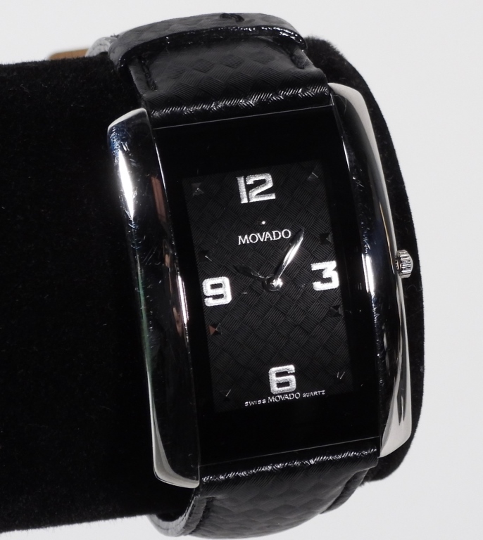 MEN'S MOVADO LA NOUVELLE WRISTWATCH