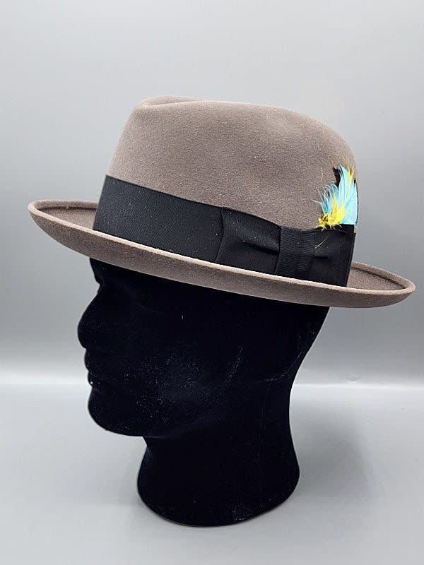 Mens vintage Barcelona brand