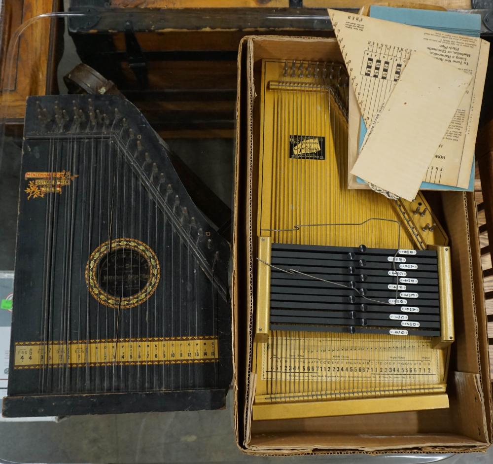 MENZENHAUER'S GUITARZITHER AND