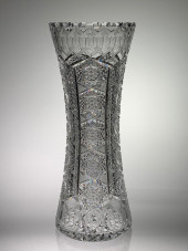 MERIDEN ALHAMBRA CUT GLASS 14"