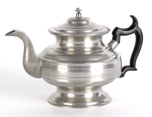 Meriden Connecticut pewter teapot