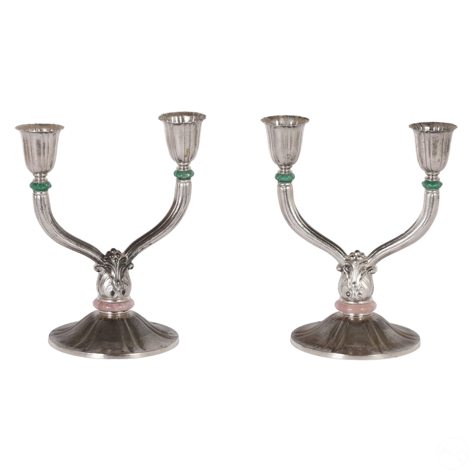 MERIDEN PAIR PALLADIANT SILVER