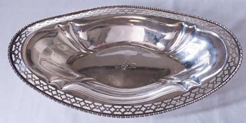 MERIDEN STERLING SILVER PIERCED