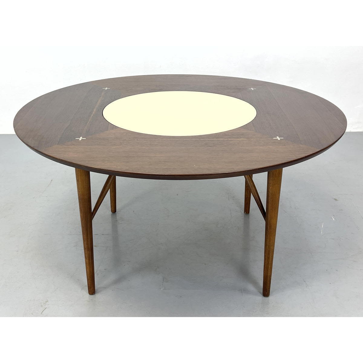 MERTON GERSHON walnut Round Game