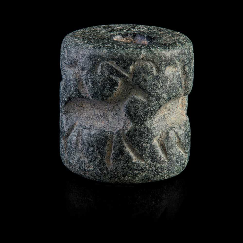 MESOPOTAMIAN CYLINDER SEAL NEAR